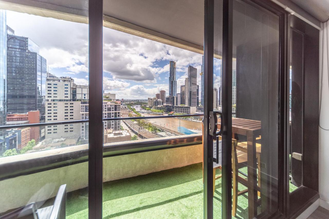 Aura2107, 2 Bedroom Apartment With Balcony, Stunning Yarra River And City Views Melbourne Ngoại thất bức ảnh