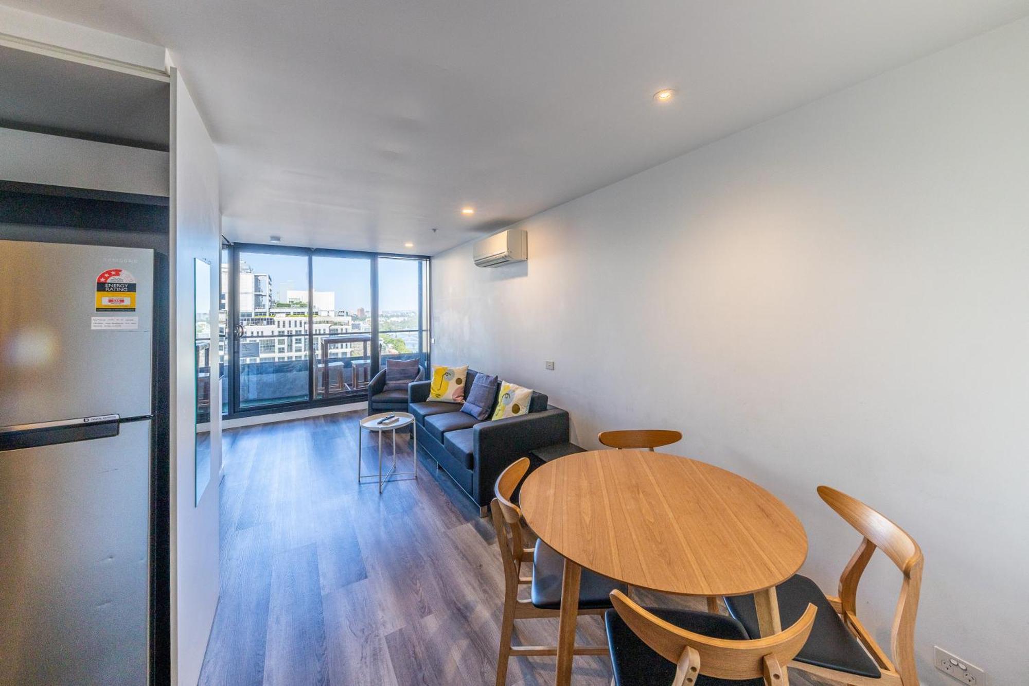 Aura2107, 2 Bedroom Apartment With Balcony, Stunning Yarra River And City Views Melbourne Ngoại thất bức ảnh