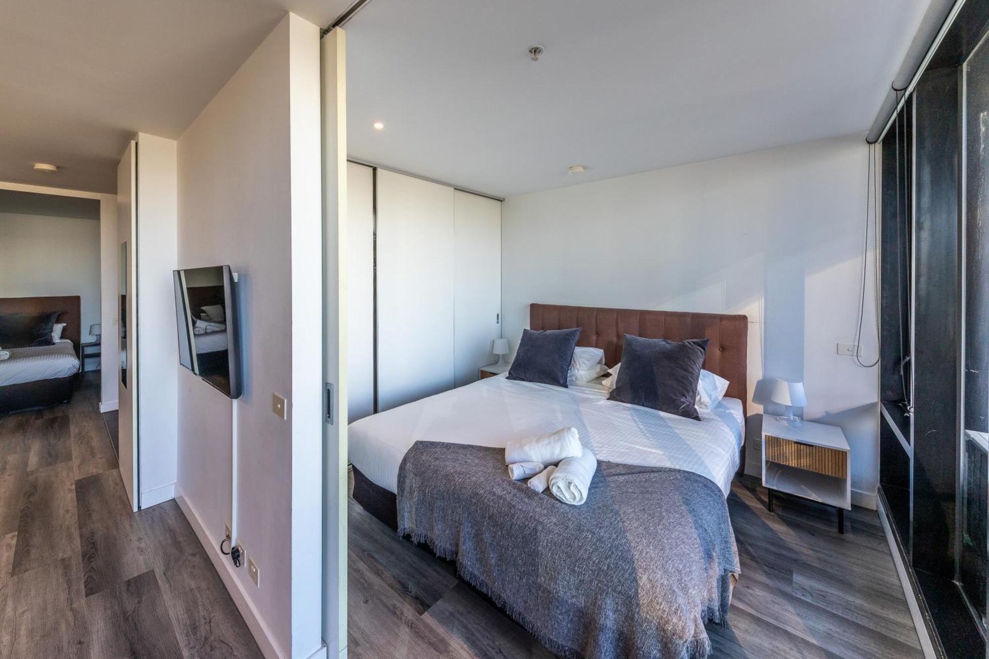 Aura2107, 2 Bedroom Apartment With Balcony, Stunning Yarra River And City Views Melbourne Ngoại thất bức ảnh
